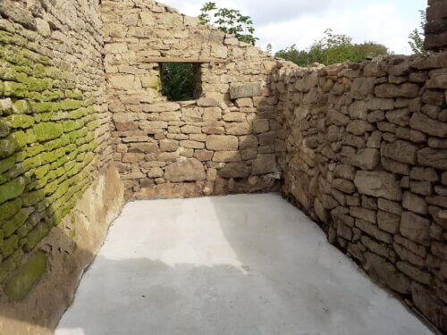rénovation bâti ancien création d'une dalle maçon Carhaix